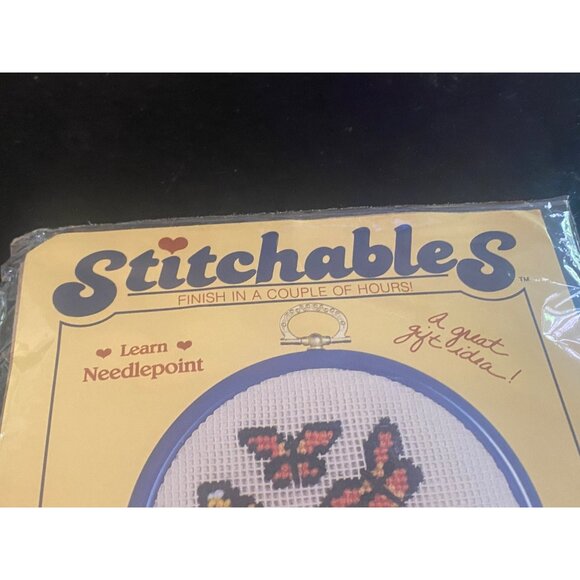 Vintage 1987 Stitchables Trio of Butterflies Cross Stitch Kit 7672 USA - Picture 5 of 6